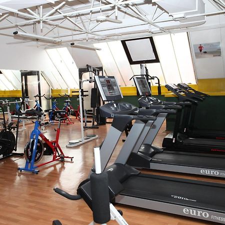 Güneş Hotel Merter Istanbul Einrichtungen foto